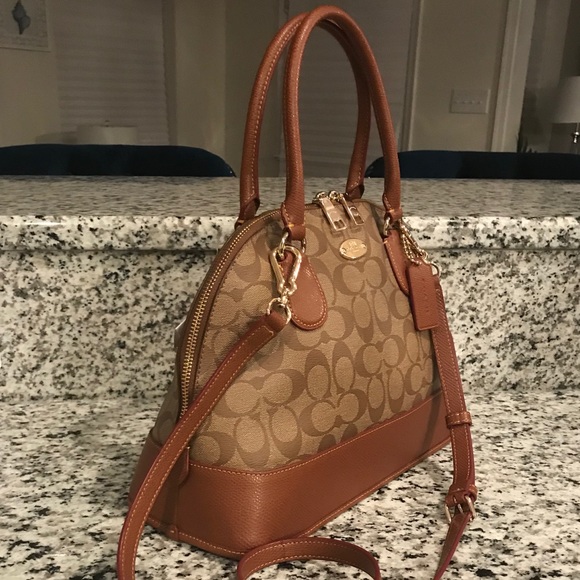 SOLD✨SALE✨Coach NWT Signature Canvas & Leather Bag - Picture 2 of 8